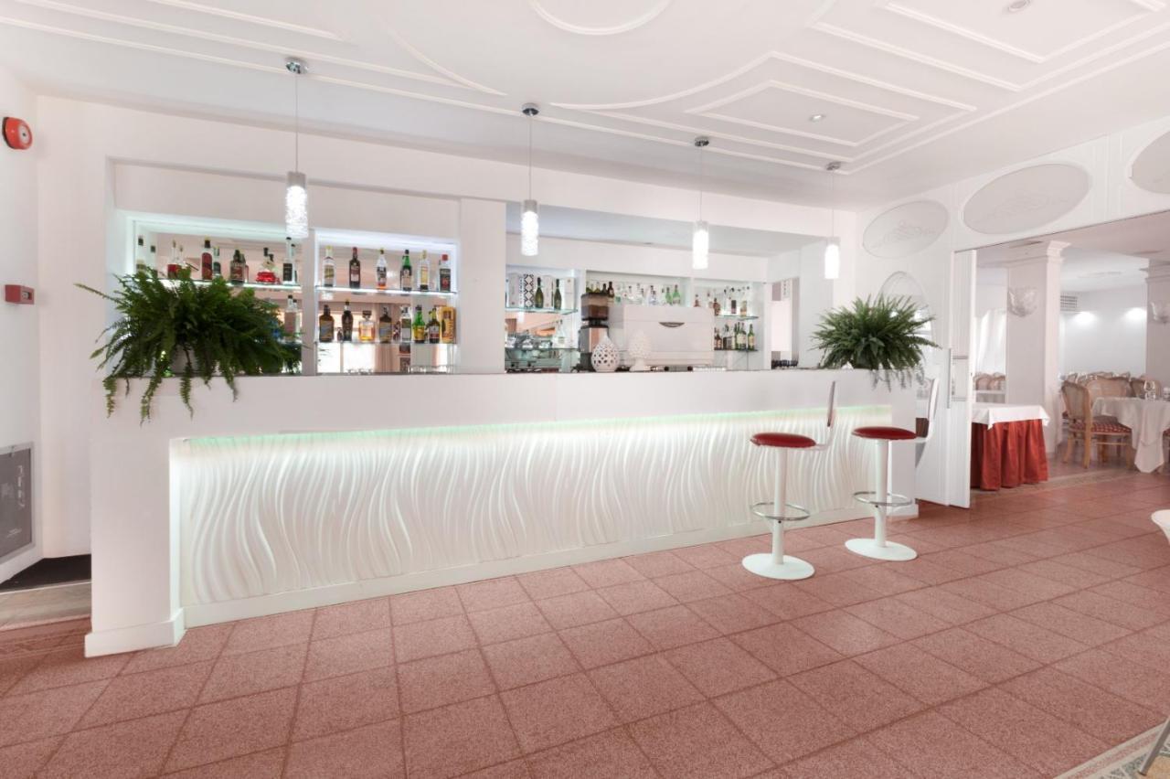 Hotel Sant'Agata SantʼAgata sui Due Golfi Kültér fotó