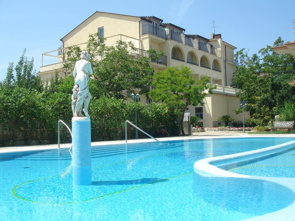Hotel Sant'Agata SantʼAgata sui Due Golfi Kültér fotó